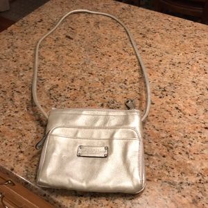 ☃️ Crossbody style handbag